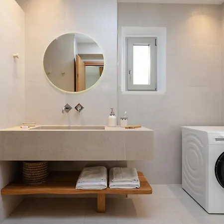 Simiu With Private Swimming Pool