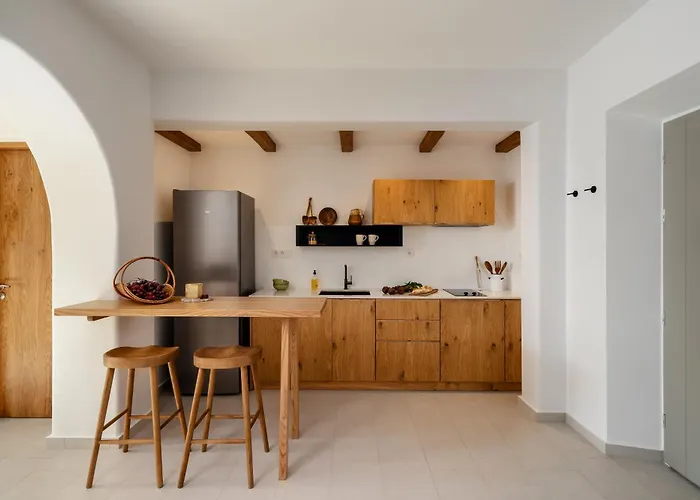 Simiu With Private Swimming Pool