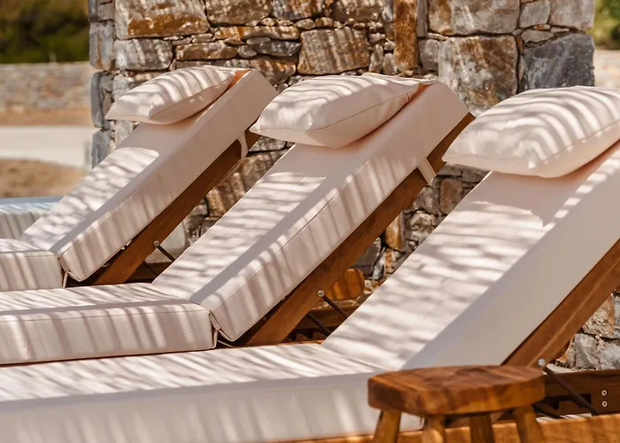 Simiu With Private Swimming Pool Вилла *