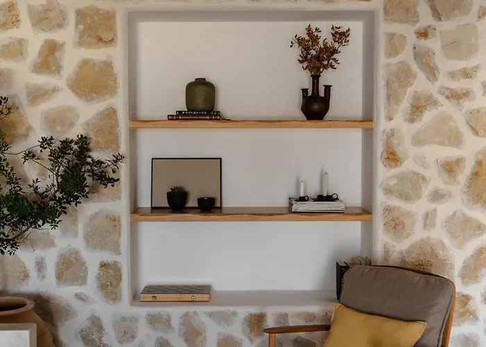 Simiu With Private Swimming Pool